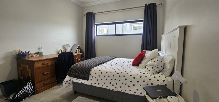 5 Bedroom Property for Sale in Myburgh Park Western Cape